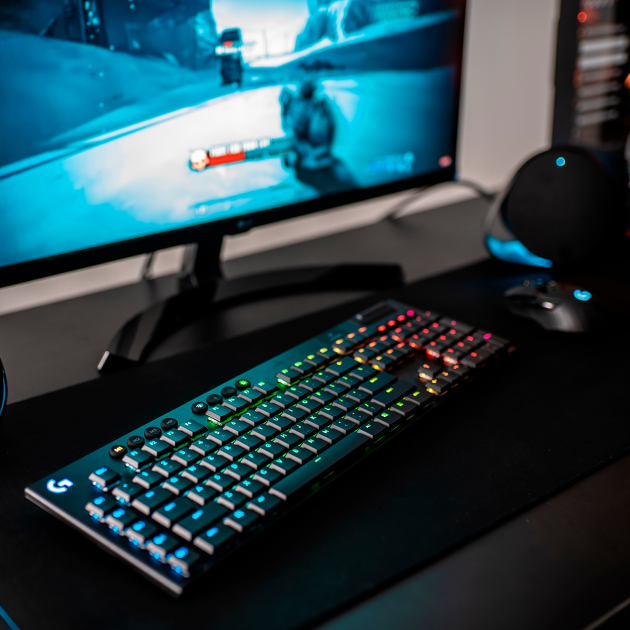 Клавіатура Logitech G915 Lightspeed Wireless RGB Mechanical GL Tactile (920-008910 , 920-008909) - зображення 9