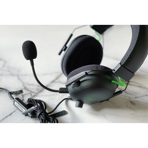 Гарнітура Razer Blackshark V2 Black (RZ04-03230100-R3M1) - зображення 2