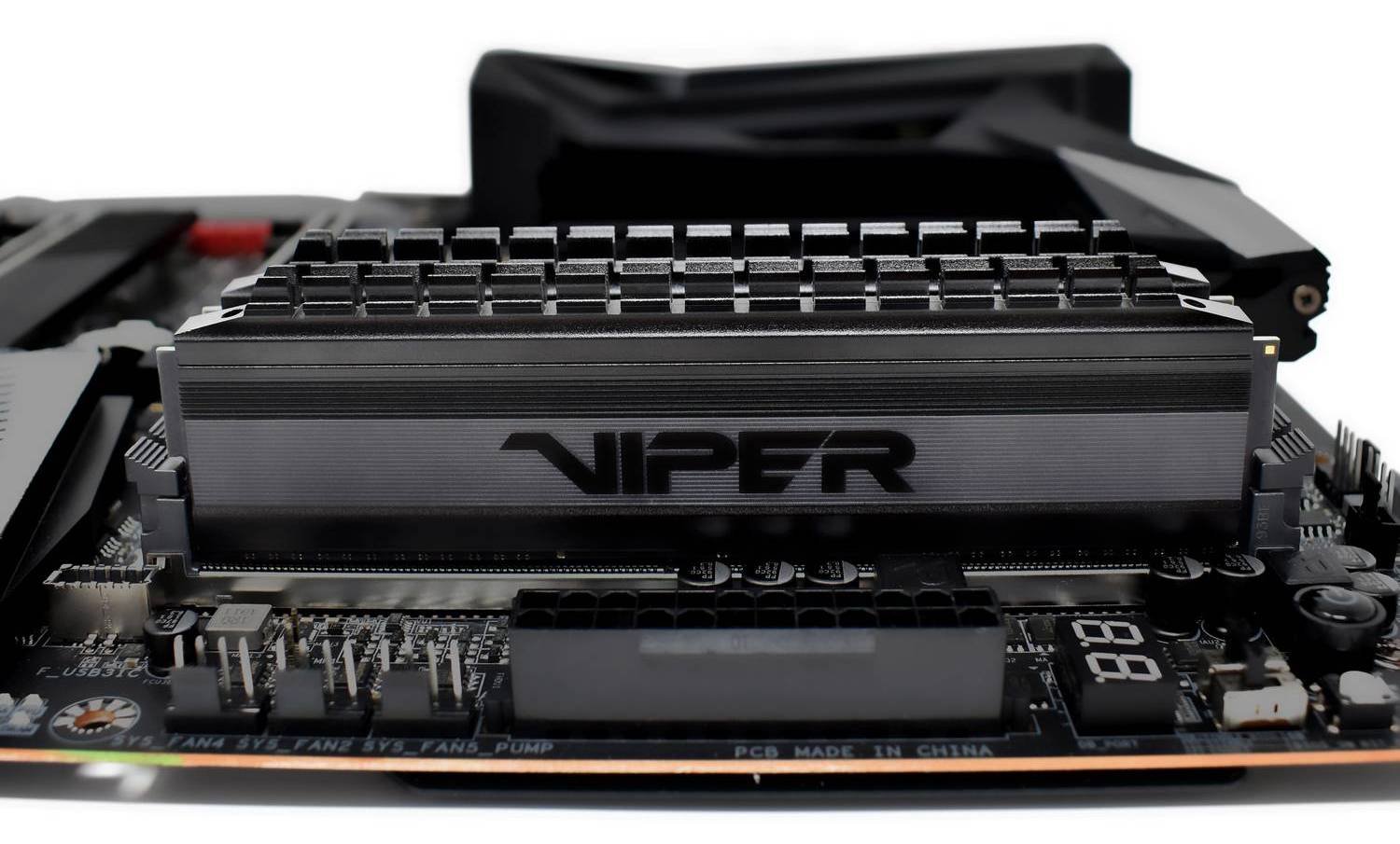 Пам'ять DDR4 RAM_16Gb (2x8Gb) 3000Mhz Patriot Viper 4 Blackout (PVB416G300C6K) - зображення 5