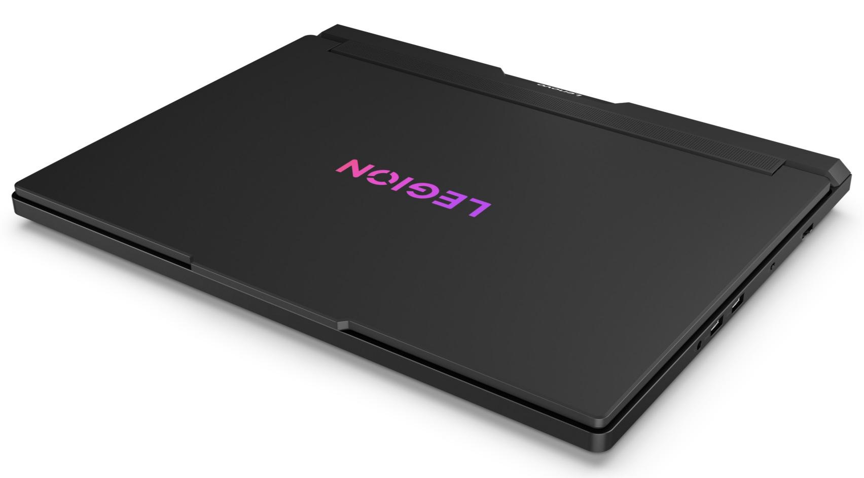 Ноутбук Lenovo Legion Pro 7 16IAX10H (83F500BDRA) - зображення 8