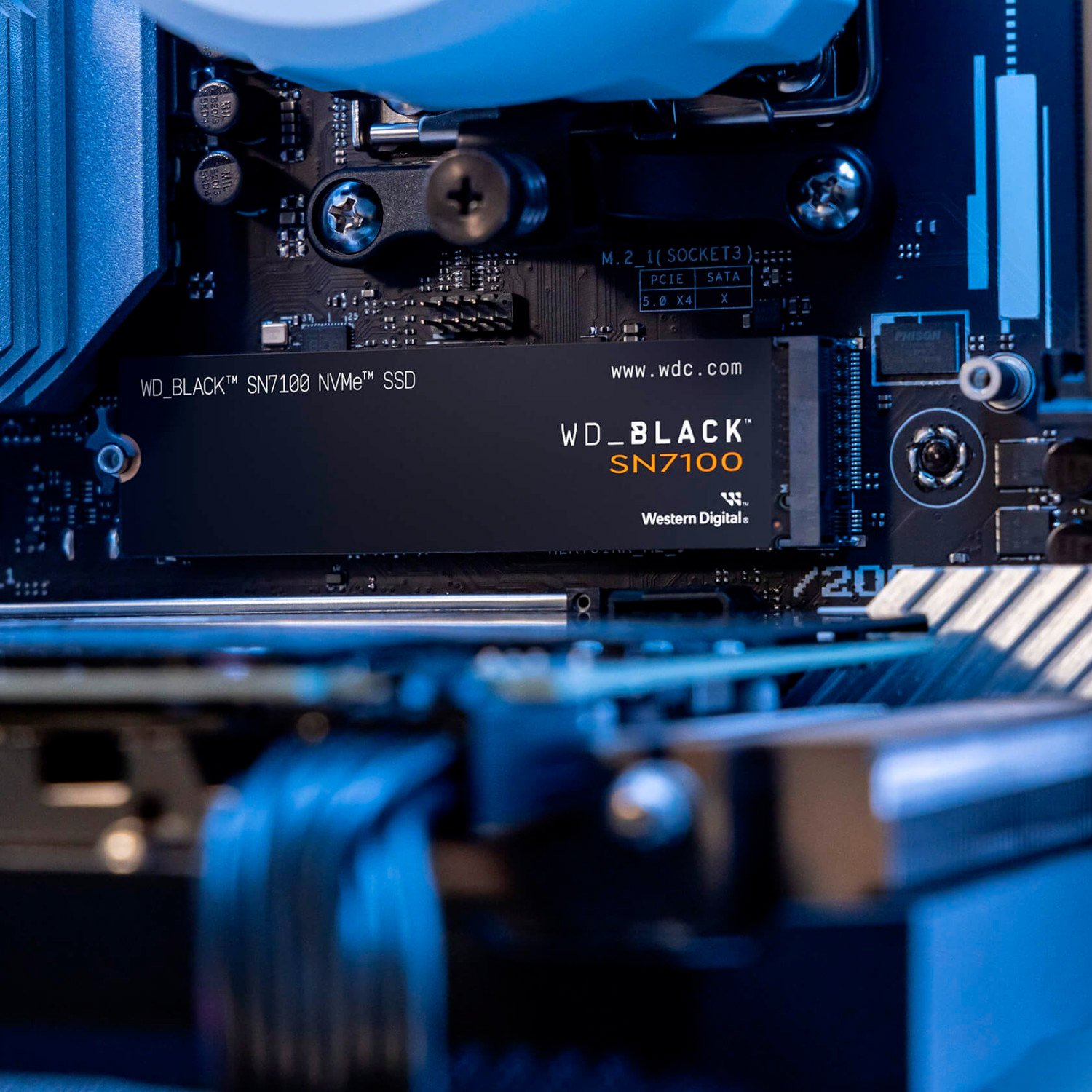 Накопичувач SSD NVMe M.2 1TB WD Black SN7100 (WDS100T4X0E) - зображення 3