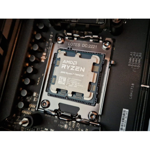 Процесор AMD Ryzen 7 7800X3D (100-000000910) - зображення 2