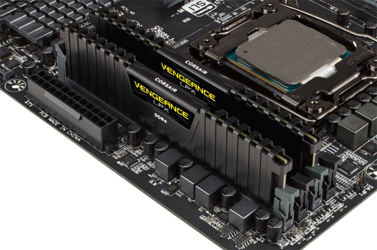 Пам'ять DDR4 RAM_32Gb (2x16Gb) 3200Mhz Corsair Vengeance LPX Black (CMK32GX4M2E3200C16) - зображення 4