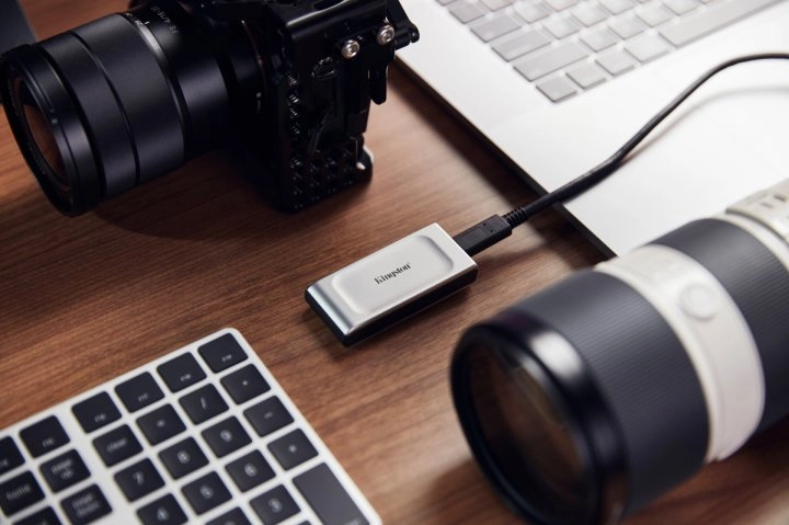 Зовнішній накопичувач SSD 1TB Kingston XS2000 (SXS2000\/1000G) - зображення 6