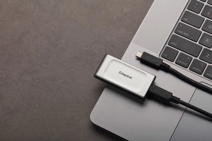 Зовнішній накопичувач SSD 1TB Kingston XS2000 (SXS2000\/1000G) - зображення 7